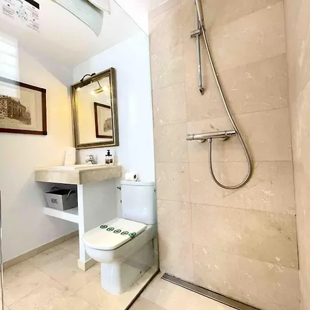 Thalassa Luxe Ocean View Apartment *